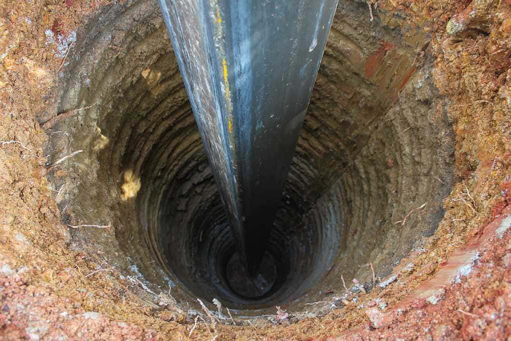 В Іраку почали видобувати воду із суперглибоких свердловин