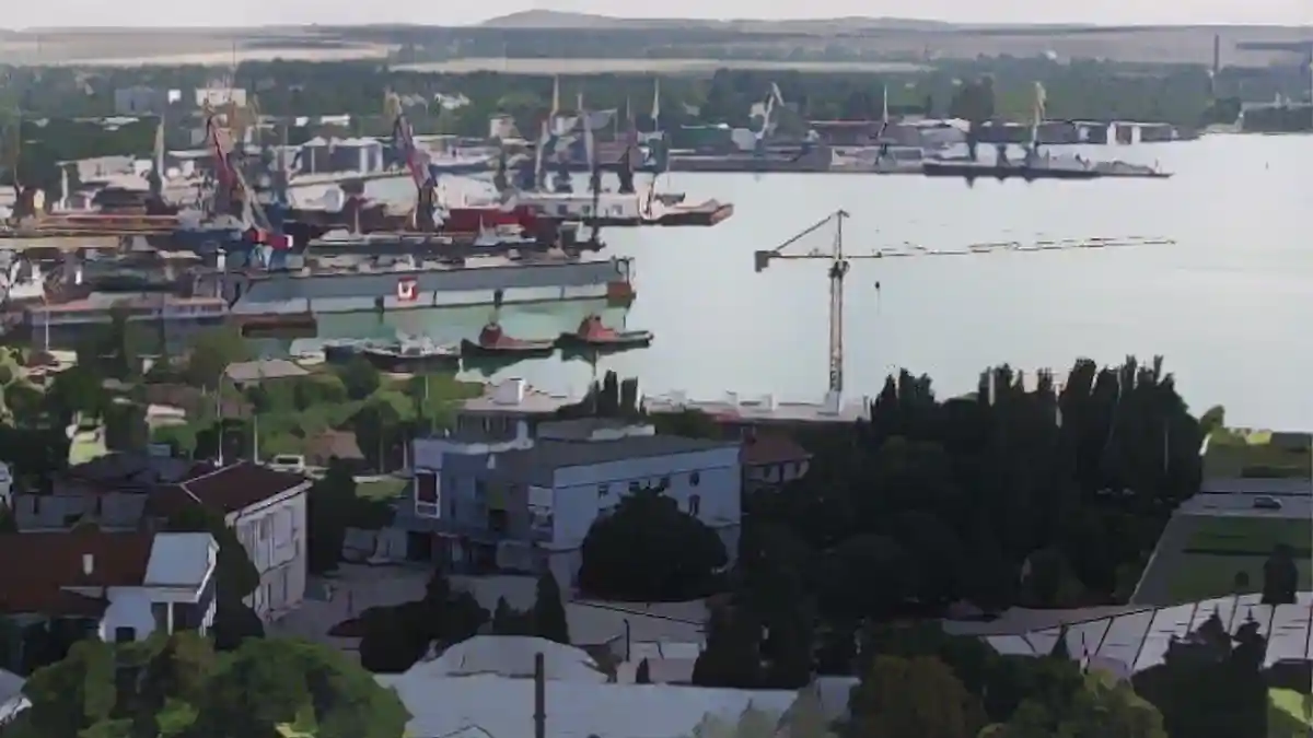 Україна обстріляла суднобудівний завод під Керчю