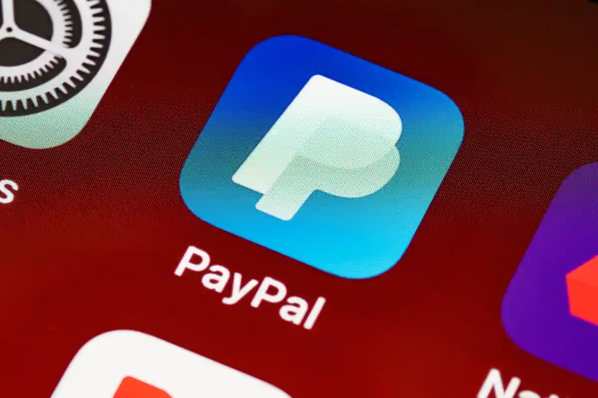 PayPal претензії на усунення перебоїв із виплатами в Німеччині