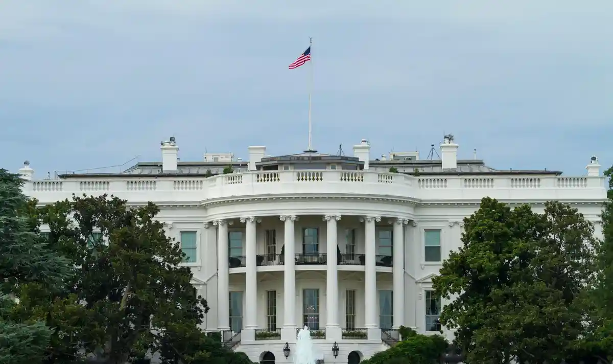 Стрілянина у Вашингтоні: чому Трамп звинувачує Байдена