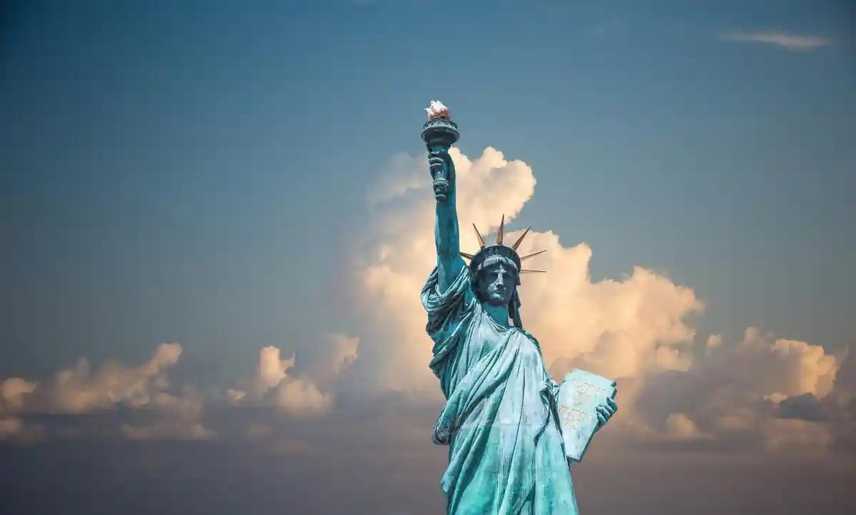 Програми Green Card в США - нові правила та зміни