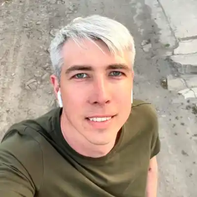 Дмитро Андрощук
