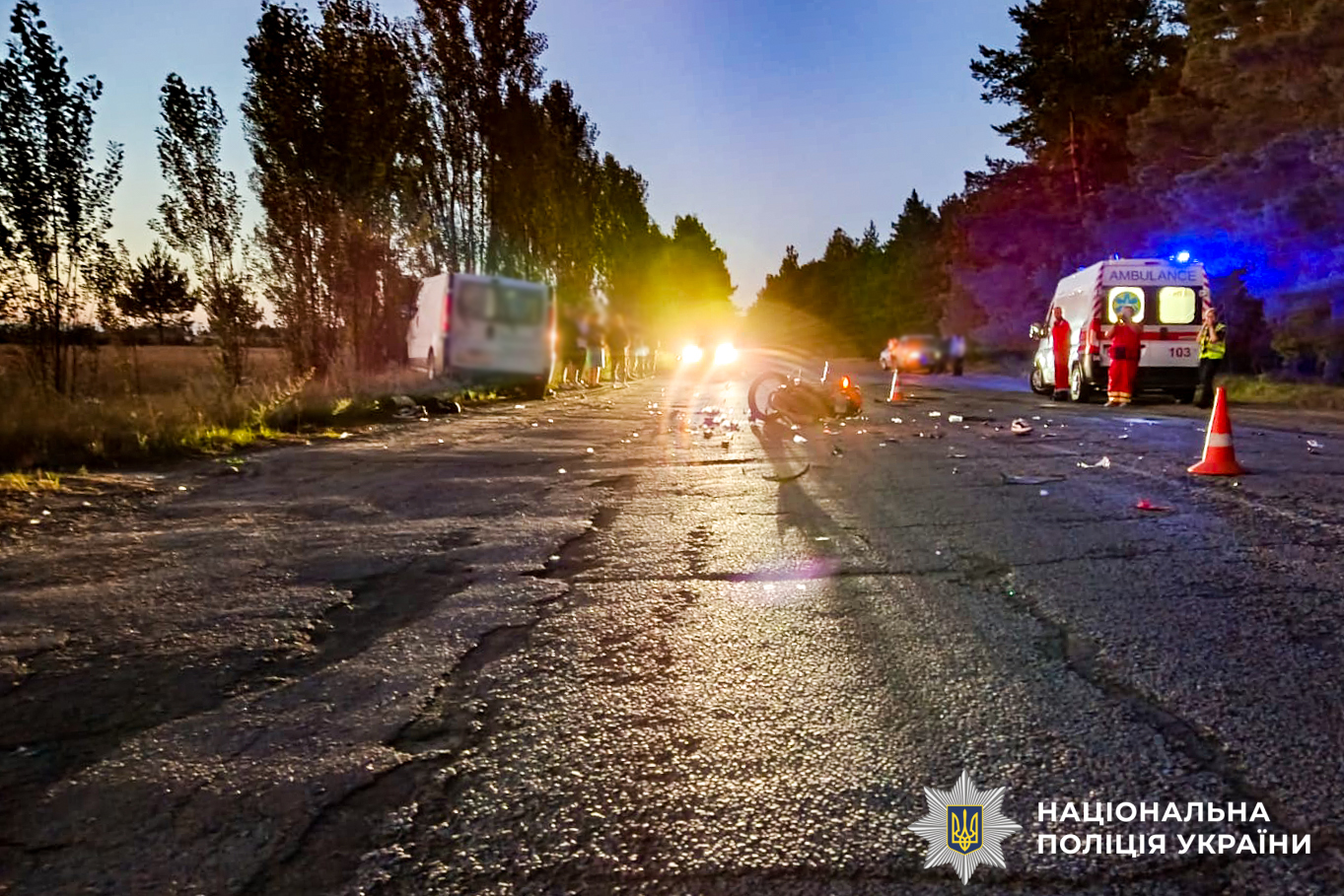 На Володимиреччині внаслідок ДТП загинули двоє осіб: водію мікроавтобуса слідчі